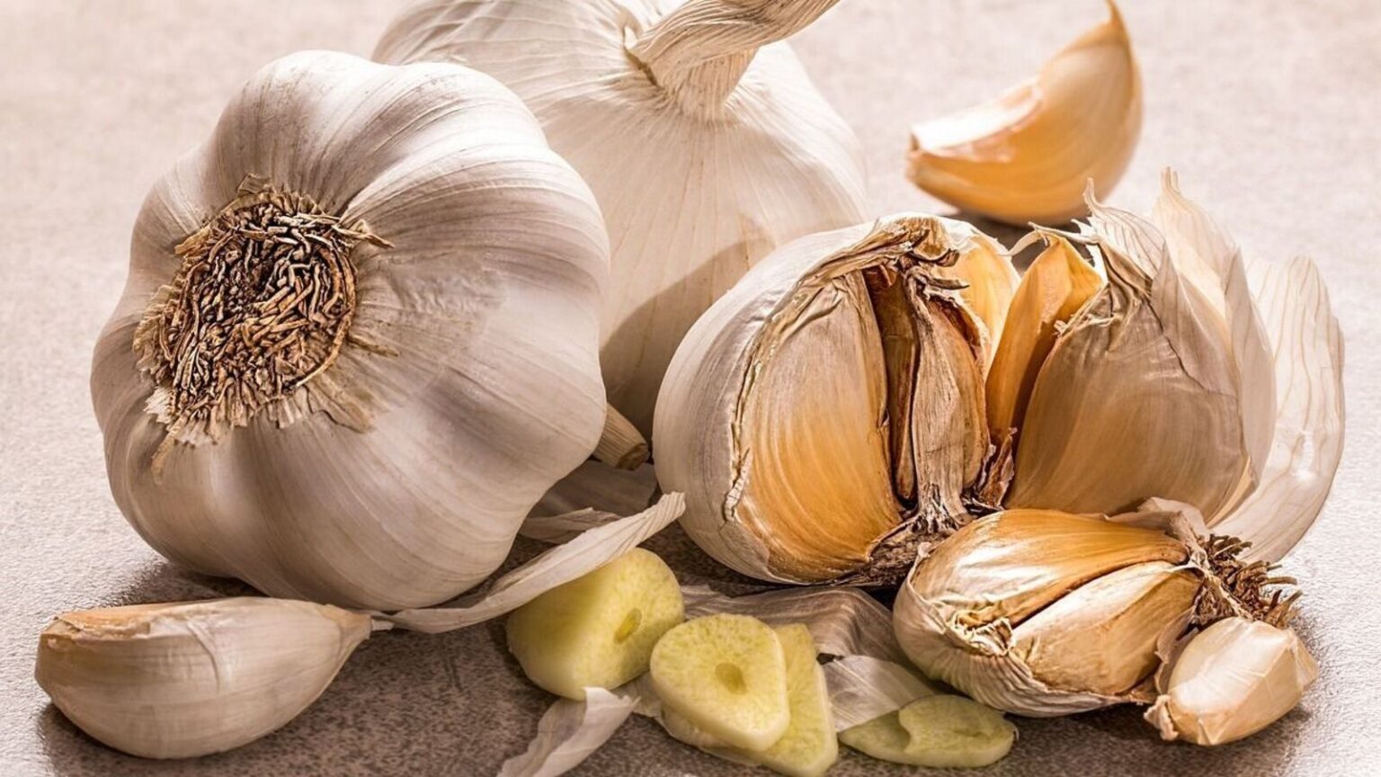 রসুনের উপকারিতা