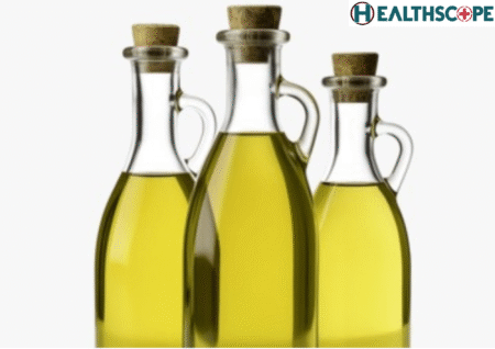 নারকেল তেল (Coconut Oil) চুলের জন্য কতটা উপকারি?